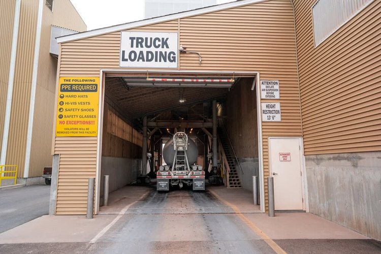 Liquid & Dry Agronomy Automation